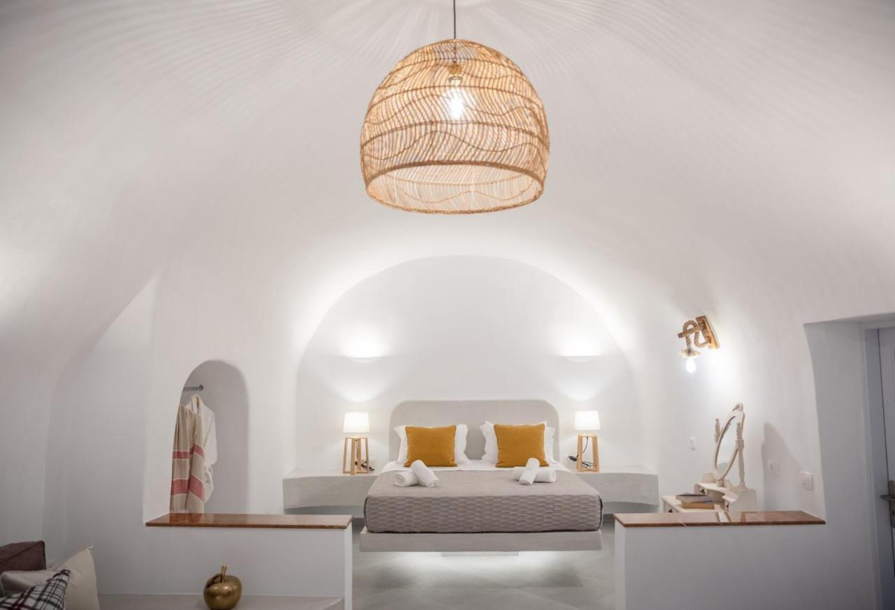 Sun Angelos Oia - Luxury Cave Suites Exterior photo