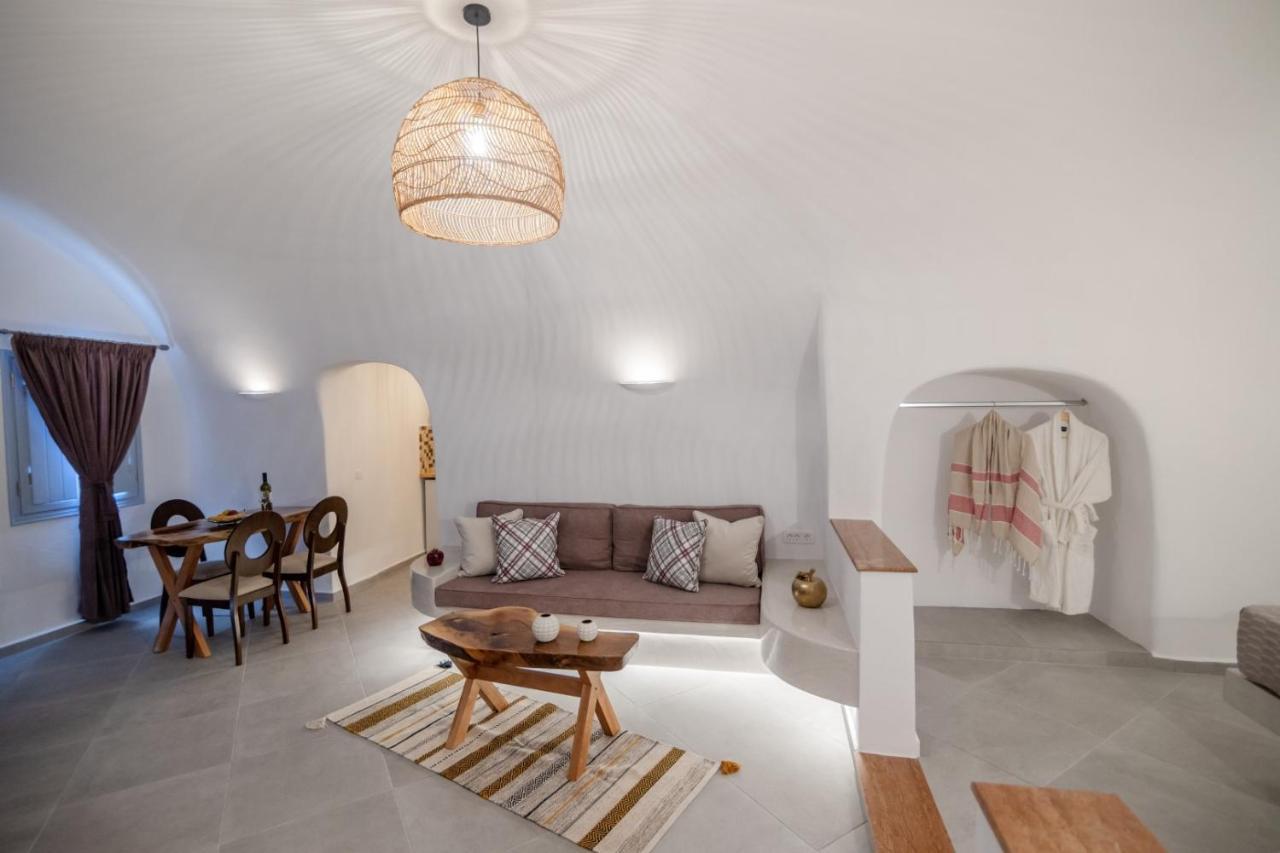 Sun Angelos Oia - Luxury Cave Suites Exterior photo